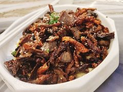 -蔼若春.传承三十年云南菜(金碧公园店)