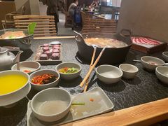 -三出山火锅(南京万象天地店)
