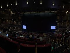 -交通银行前滩31演艺中心