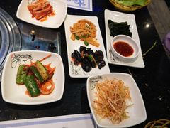 -青松馆韩国料理(香港中路佳世客店)