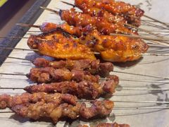 -喝丢一只鞋海鲜烧烤·海肠捞饭(东关街店)