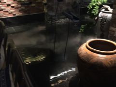 -湊湊火锅·茶憩(杭州湖滨银泰in77店)