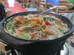 -钰洁腊排骨火锅