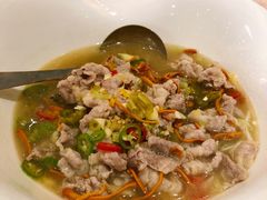 金牌酸汤肥牛-宝园酒家(美林M·LIVE天地东座店)