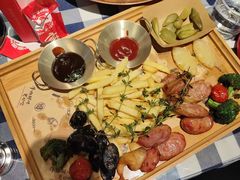 -雪熊铜炉牛骨·烧烤酒馆(开发区店)