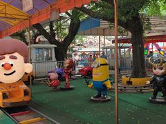 -顺德大良半月城游乐场