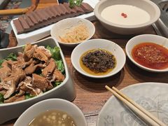 -东巴人鱼豆花火锅(幸福街店)