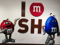 -m豆巧克力世界(上海世茂广场店)