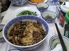 -沪西老弄堂面馆(定西路店)