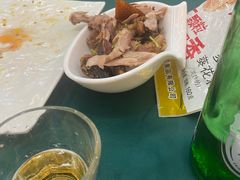 -洪忠涮烤王(嵩山路店)