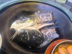 招牌柴火灶台鱼头-好灶头妈妈菜·柴火灶台鱼·千岛湖土菜地标美食