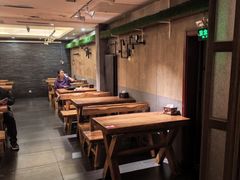 -万记麻辣烫国展总店