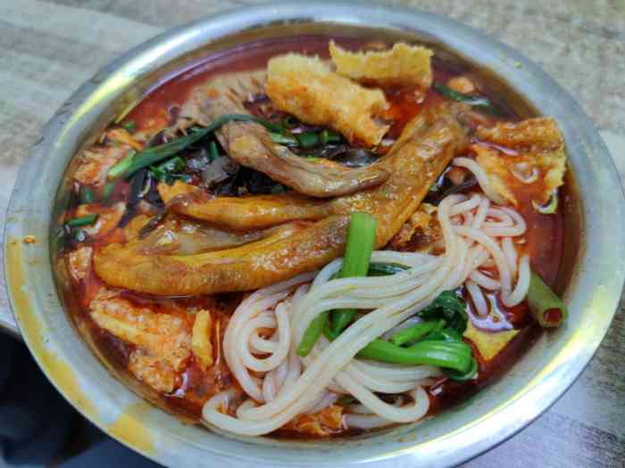 聚宝螺蛳粉(聚宝店)-"99来柳州必吃螺蛳粉请看评论,有柳州的各.