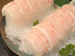 -得意咚瓜·顺德鱼生·冬瓜火锅(深圳首店)