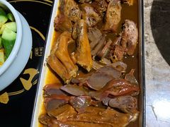 -三人行骨头王火锅(长寿店)
