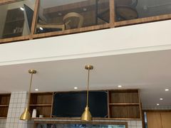 -沁屋面包店(人民东路店)