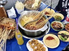 -马路边边·成都串串(翠柏路店)