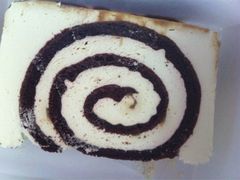 白巧克力瑞士卷-Awfully Chocolate(来福士广场店)