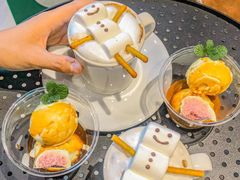-HUG·拥抱咖啡(郑州宝龙广场店)