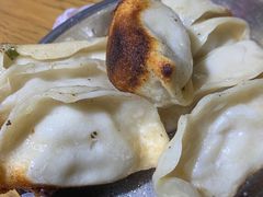 -黄阿姨锅贴大王(万航渡路店)