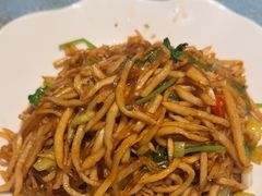 -哈啾嗨·新概念蒙餐(红星新城店)