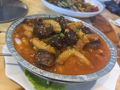 -达吾手抓美食城总部(义乌店)