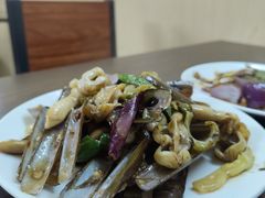 酱爆圣子-美食店(华贵路店)