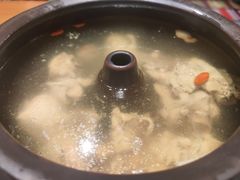 云海肴汽锅鸡-云海肴·汽锅鸡·云南菜(天山百盛优客店)