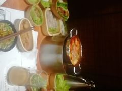 -独食火锅·半米屋台(直营总店)