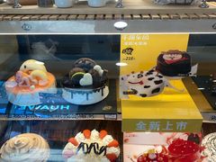 -DQ·蛋糕·冰淇淋(大宁国际商业广场店)