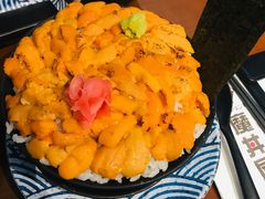 三色海胆饭-魔丼屋(日月光店)