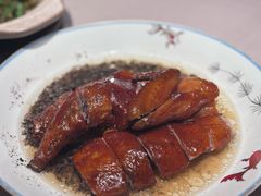 黑松露脆皮文昌鸡-小炳胜(卓悦中心店)