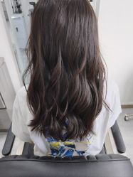 -LILI·HAIR SALON理理造型