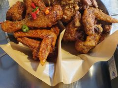 炸鸡翅一半一半-富乐满韩国正宗炸鸡韩国料理(虹泉路店)