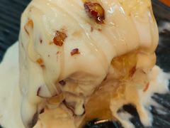 蜂蜜杏仁冰淇淋-MADO冰淇淋咖啡馆(淘金店)