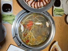 酸萝卜鸭架汤-守柴炉烤鸭(科华中路王府井店)