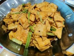 干锅千叶豆腐-新洪伟餐厅(武昌火车站店)