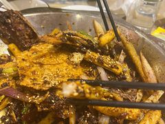 藕条-嘎嘎鸭下巴·爆辣干锅(明教寺店)