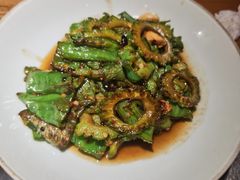 -吃饭皇帝大土家民族菜(正大广场店)