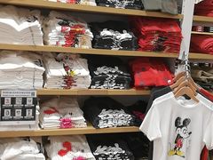 -优衣库(上海虹口龙之梦店)