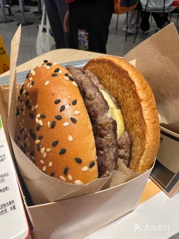 超级香醇 感觉面包胚都比其他汉堡好吃