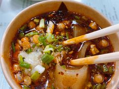 -阿坤传统手工小吃(杨家坪店)