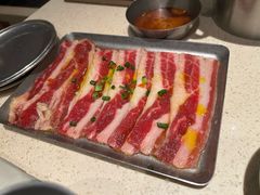 蚂蚁洞特色肥牛-蚂蚁洞·烤肉大营地(上海静安大悦城店)