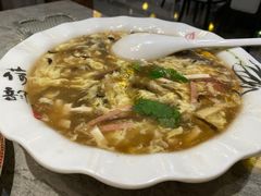 酸辣汤-会宾园·云山宴中餐