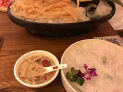 -佬土鹅肠火锅(解放路店)