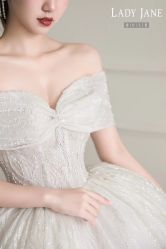 -Lady  Jane高端婚纱礼服馆