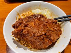 红烧大排-谷沙屋面铺