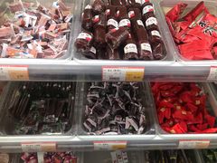 -食吃食八量贩零食(新安店)