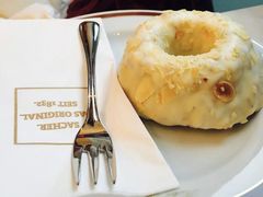 -Cafe Sacher(WIEN)
