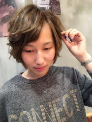 -PE SALON